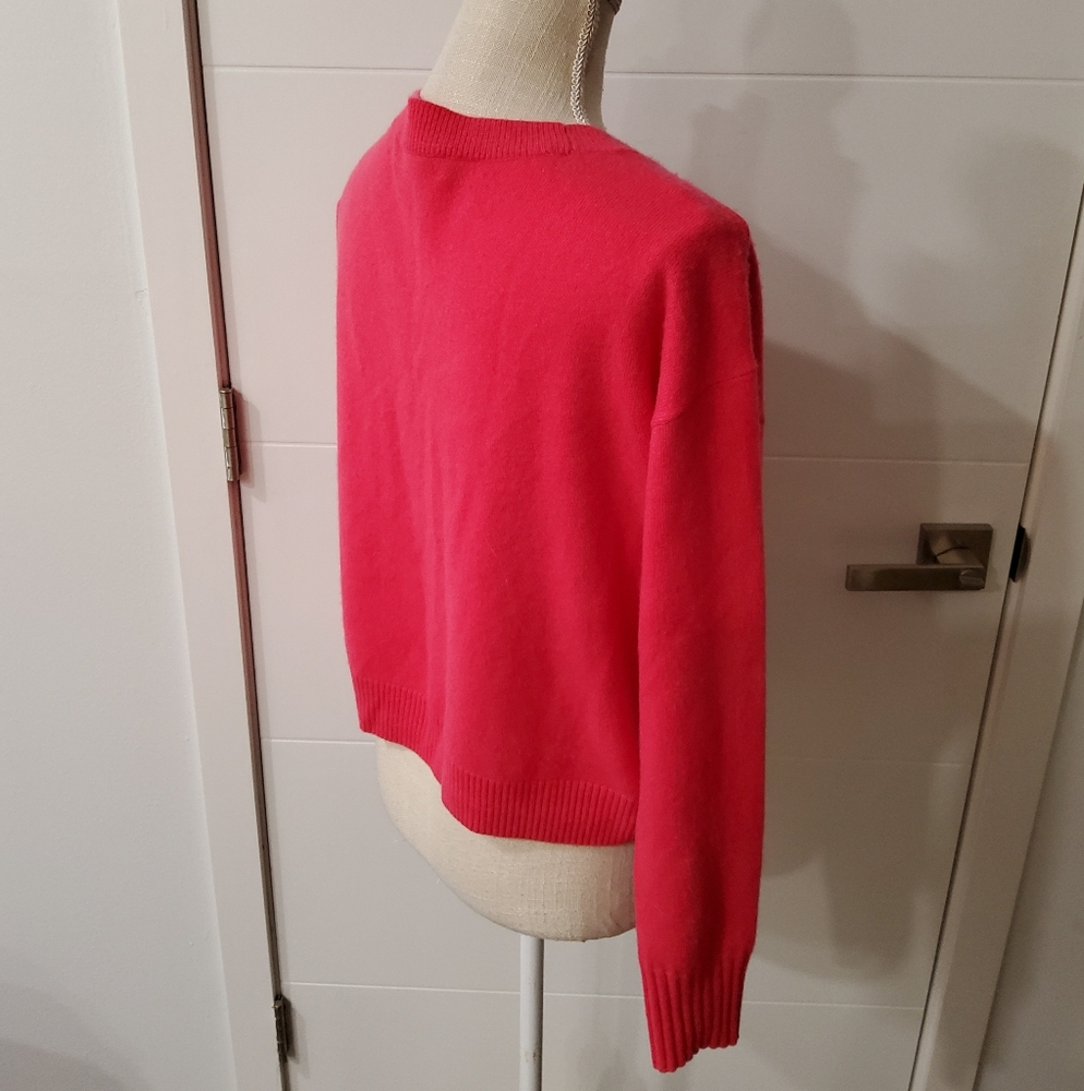 Intermix Roya Cashmere V-neck Button Front Size MP - Picture 7 of 12